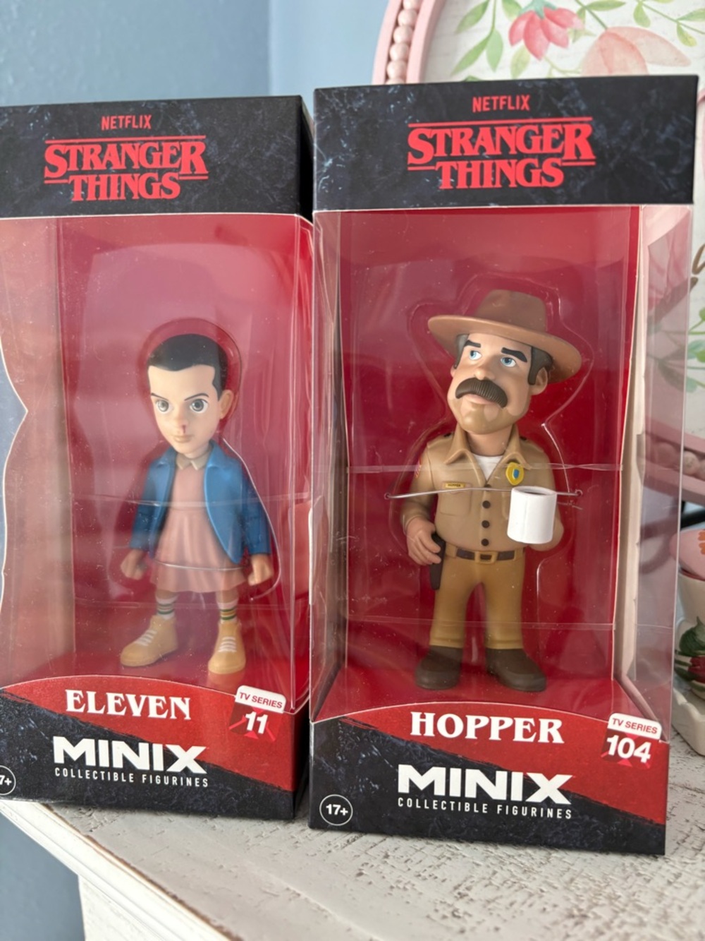 Stranger Things Season 1 Eleven and Hopper figures, Brand New MINIX
